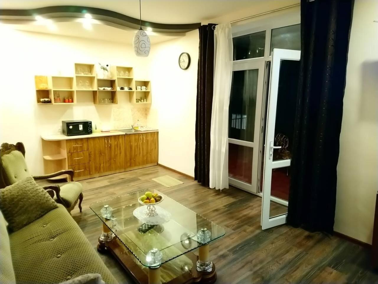 Guest House In Alaverdi Exterior photo